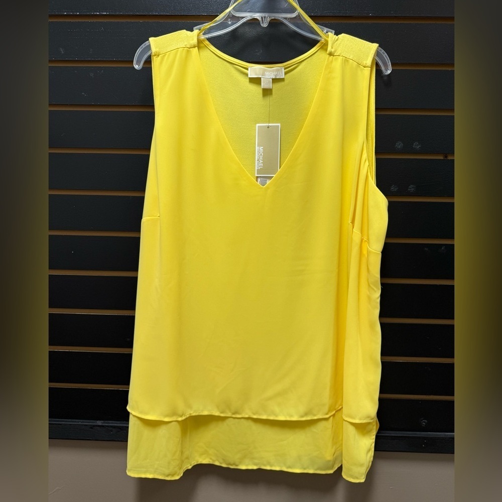 Michael Michael Kors Sunshine Yellow Sleeveless V-Neck Top Plus Size 2X NWT